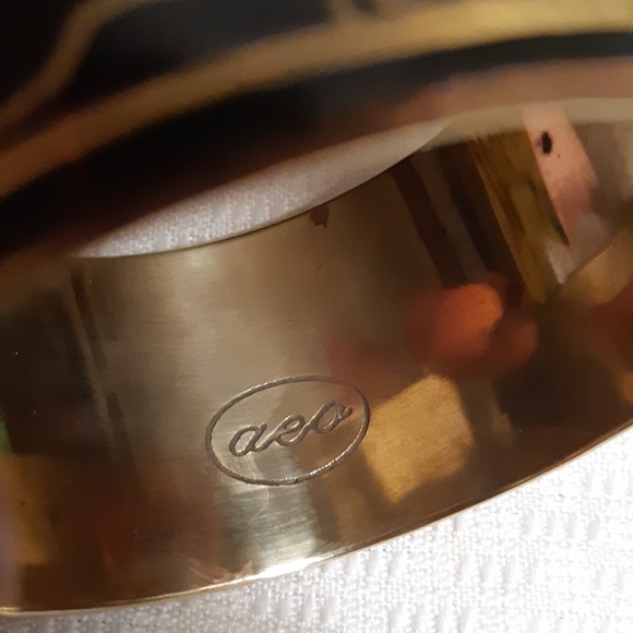 AEO Wide Bangle - Picture 5 of 5